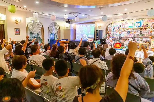 マホロバ・マインズ三浦が夏休み期間中に縁日やビンゴ大会など多彩なイベントを開催、三浦海岸でのBEERヨガや体験楽校も実施予定