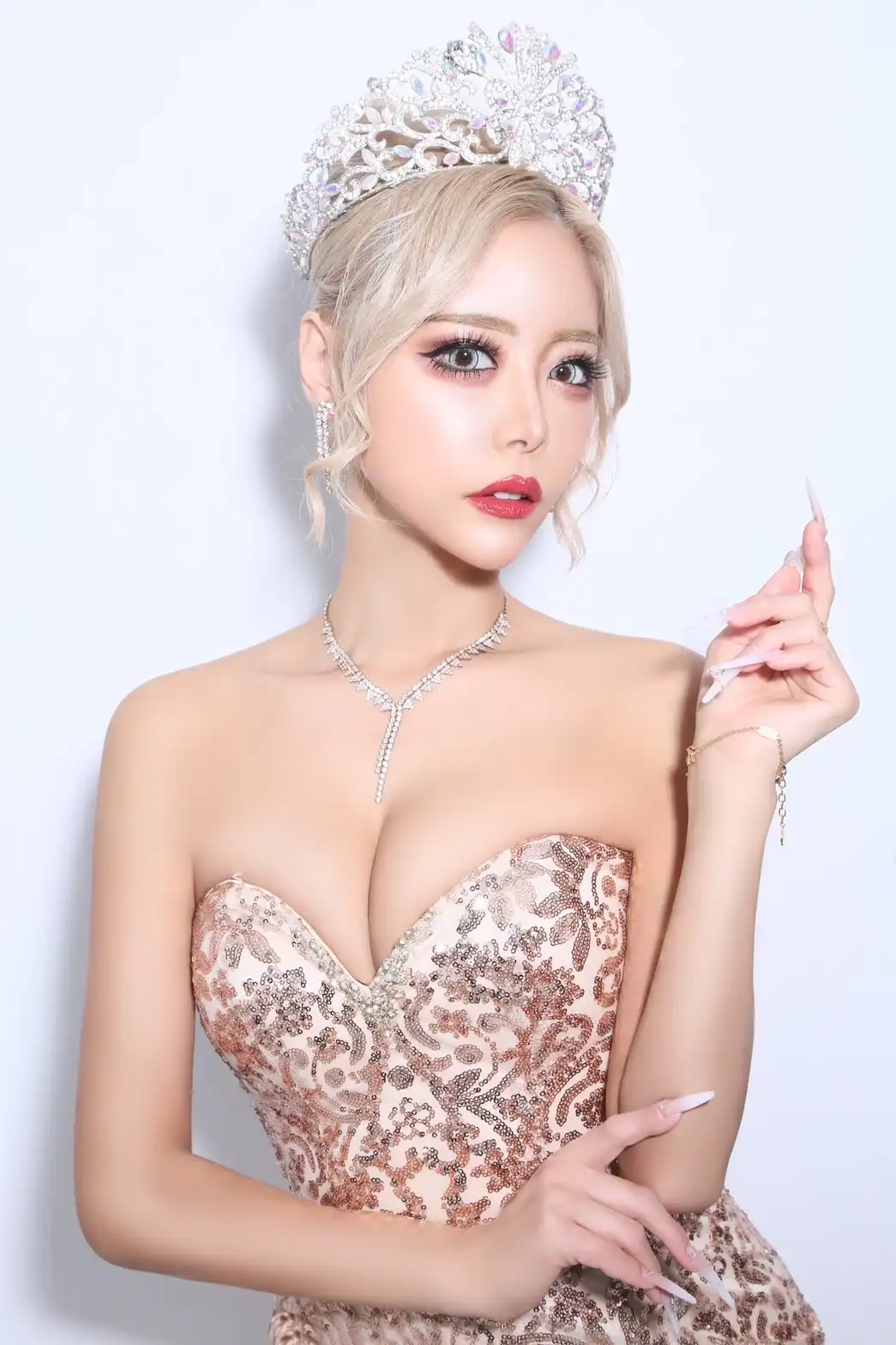 「桜井MIUグレイテスト・ショー」第1部が8月16日に開催｜料金やチケット、出演者などを紹介