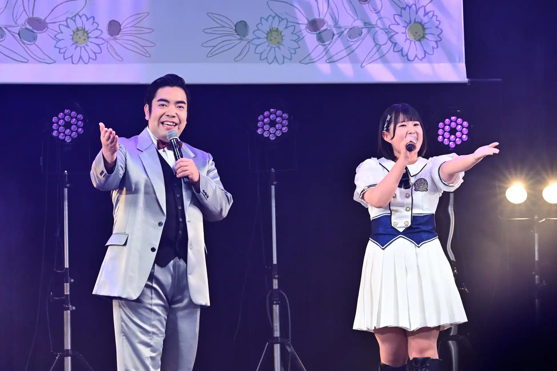 池田裕楽と徳永ゆうきがデュエット楽曲「あの頃のBGM」をSTU48ライブツアーで初披露、秋元康書き下ろしによる異色コラボがシティポップ調の恋愛ソングで会場を魅了