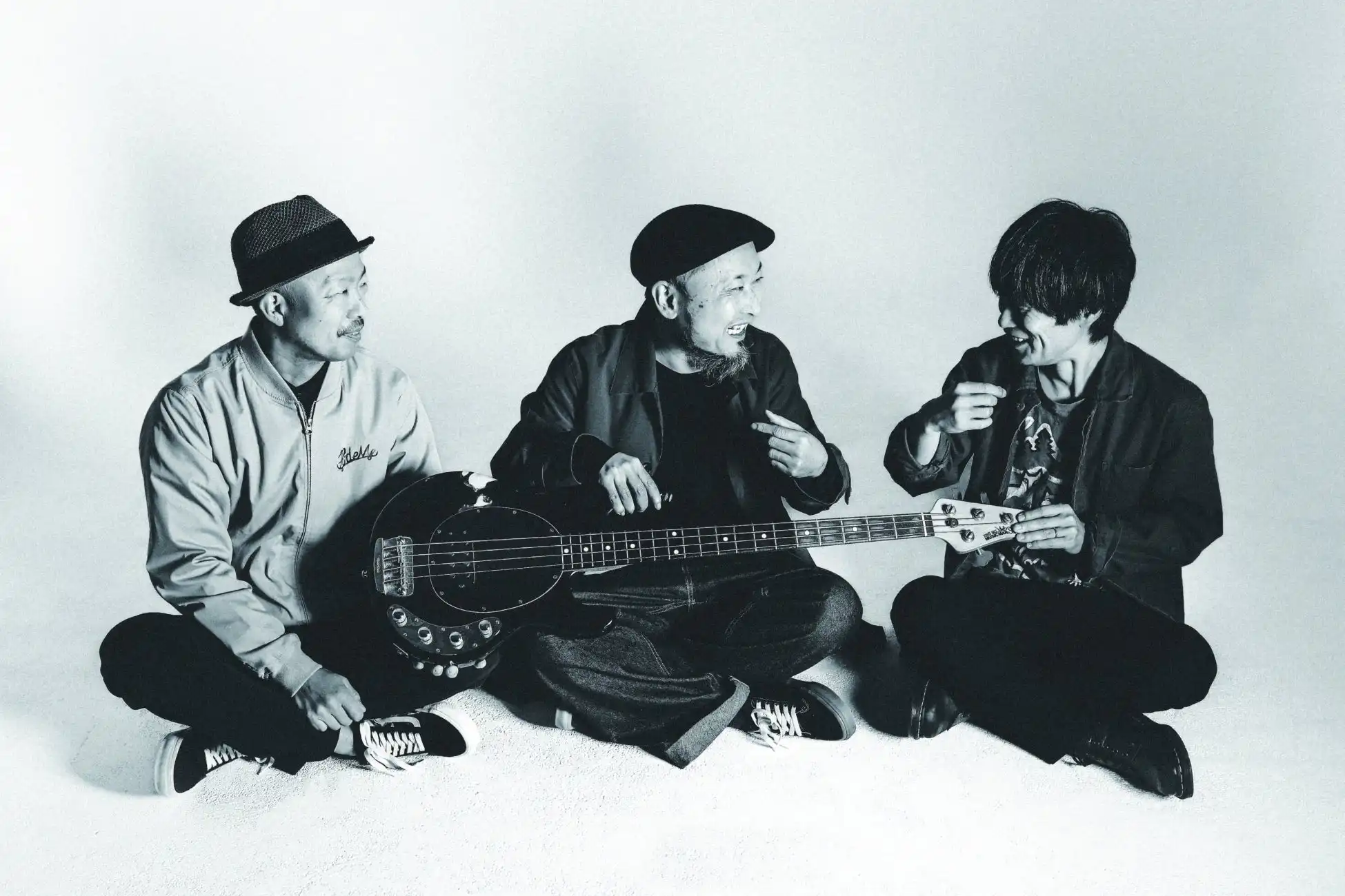 ガガガSPとバッテリィズが『ENKAI 直球勝負の回』で10月6日に渋谷Spotify O-EASTで対バン開催、伊右衛門CMでの縁から実現した音楽と笑いの異色コラボ